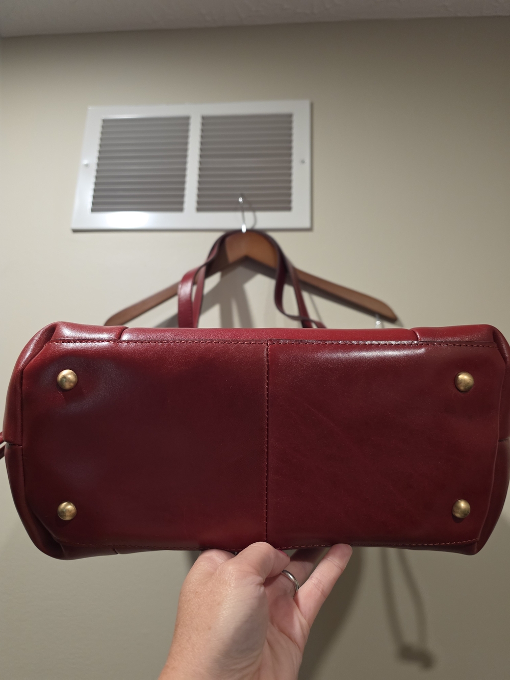 Patricia Nash Berry Red Leather Everton Tote Bag P970333 Beet - Picture 4 of 7